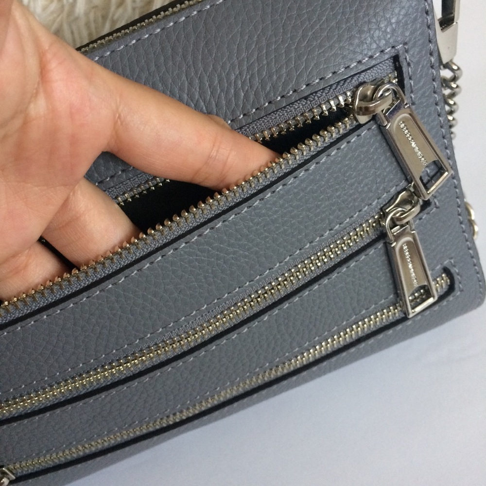Rebecca Minkoff mini 5-Zip crossbody pebbled gray - Picture 3 of 8